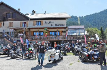 Relais Motards HÔTEL LA FORÊT DE LA MARONNE